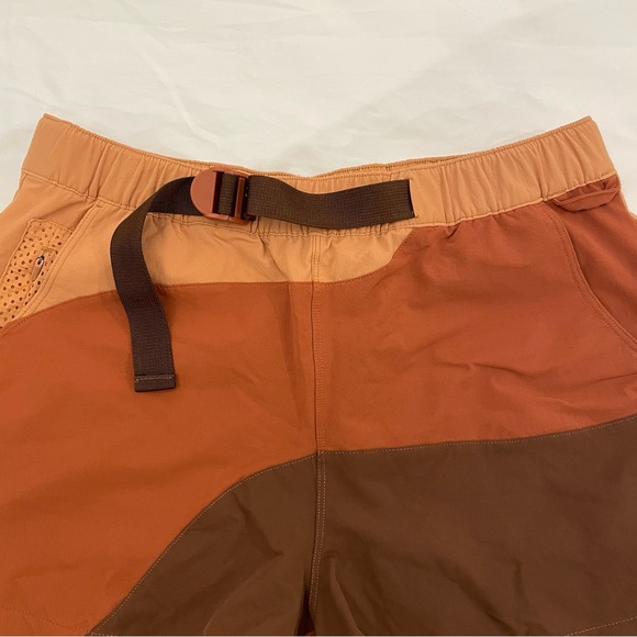 Outdoor Voices RecTrek Colorblock 3" Shorts in Zion Colorway size Medium - Picture 3 of 6
